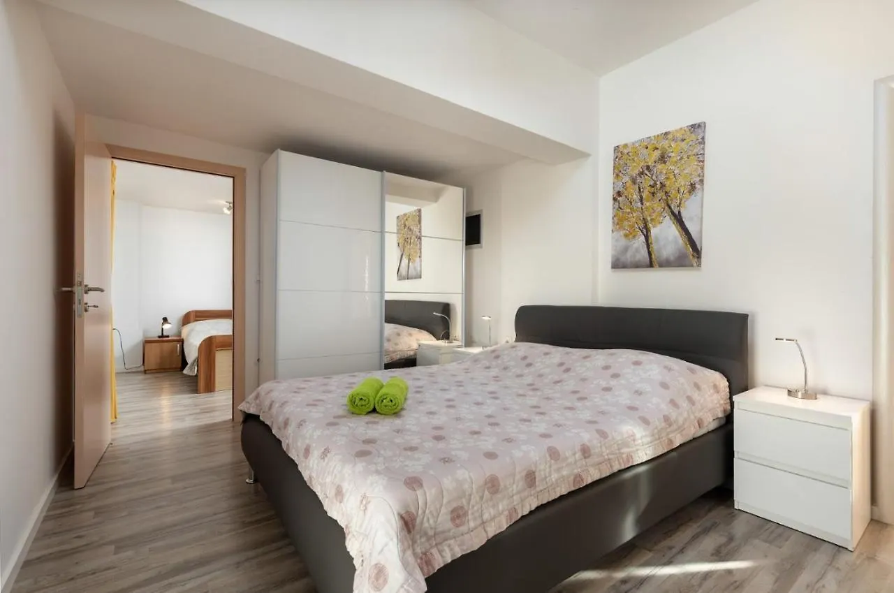 Comfort Apartments With Pool In Medulin (Adults Only) 0*,