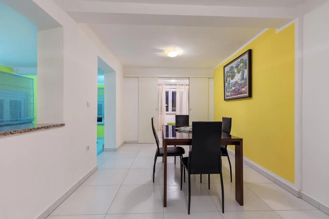 Comfort Apartments With Pool In Medulin (Adults Only) 0*,
