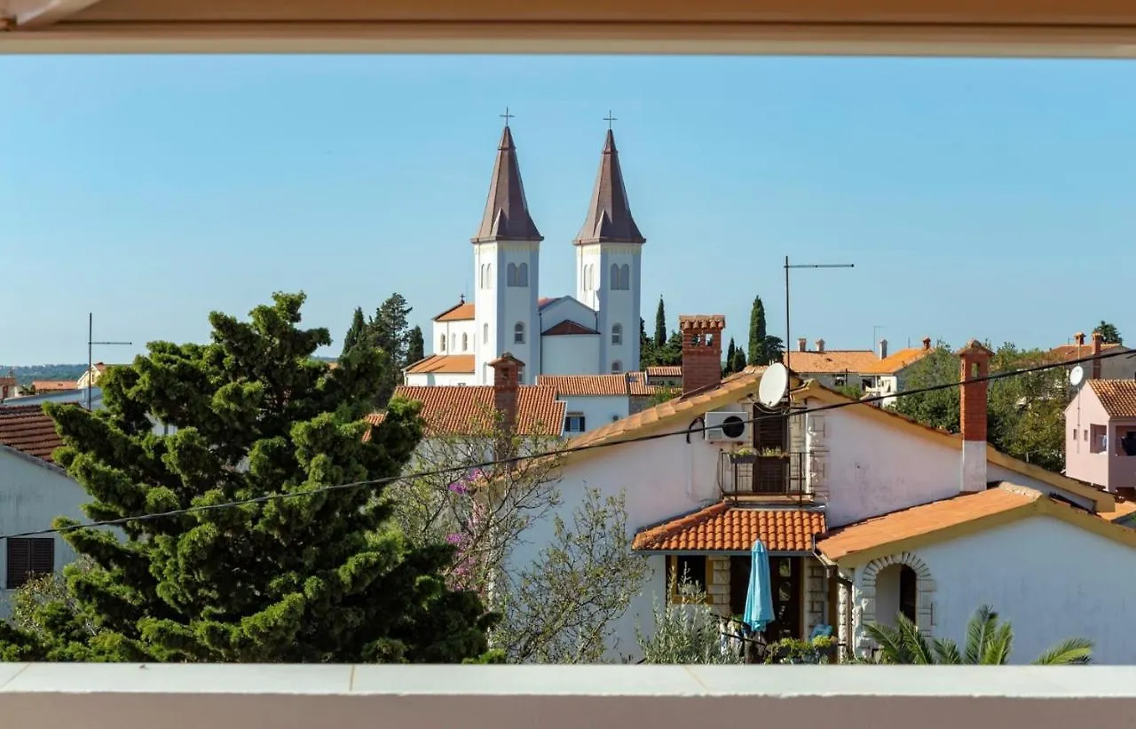Comfort Apartments With Pool In Medulin (Adults Only)